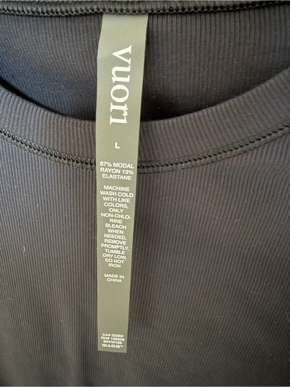 Vuori Black Short Sleeve Crew Tee - Picture 3 of 4